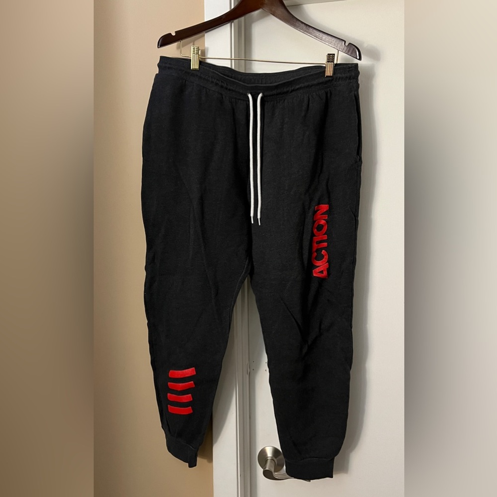 Pruvit action sweatpants